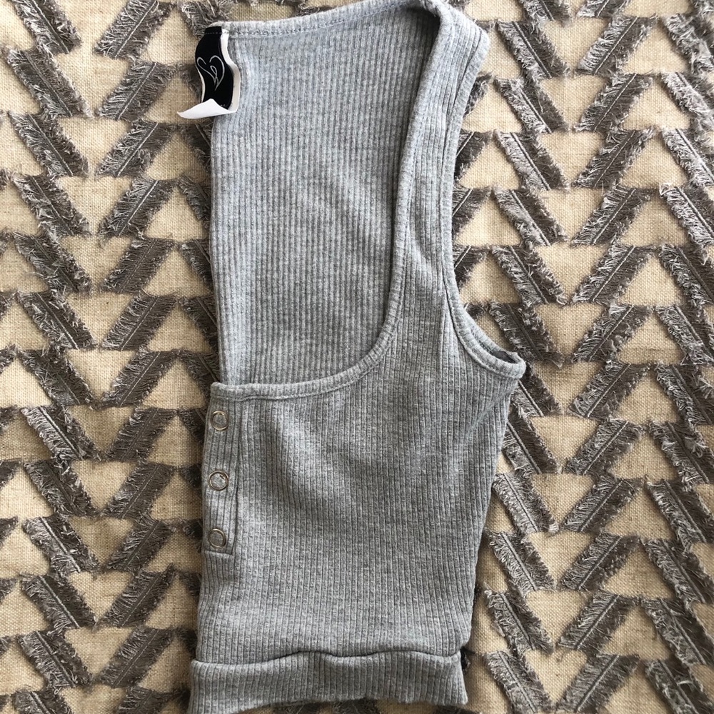 WINDSOR KNITTED CROP